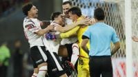 Jogadores do Palmeiras comemoram nas redes sociais após eliminação do Flamengo